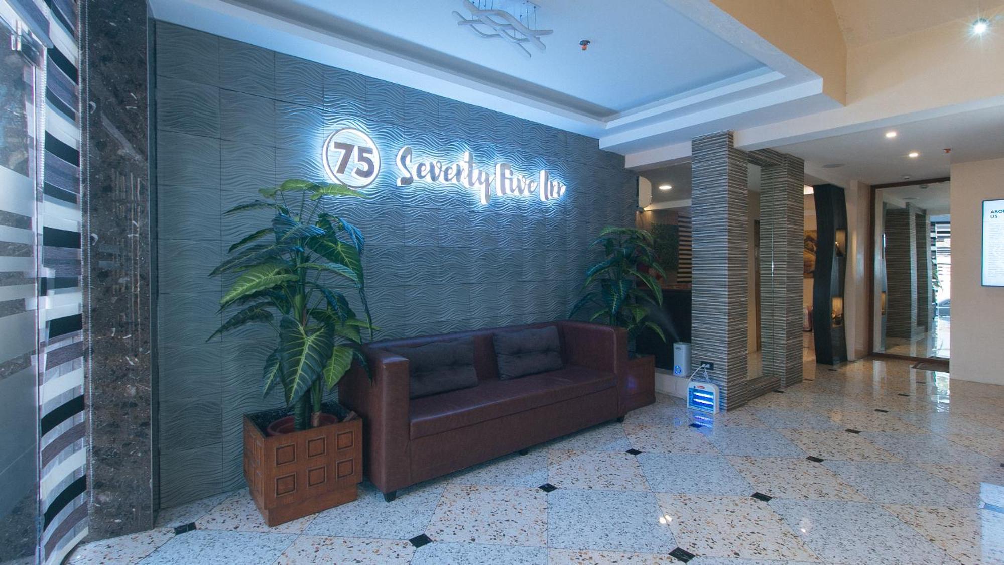 Reddoorz Plus At Seventy Five Inn Near Manila Airport Paranaque City Exterior photo