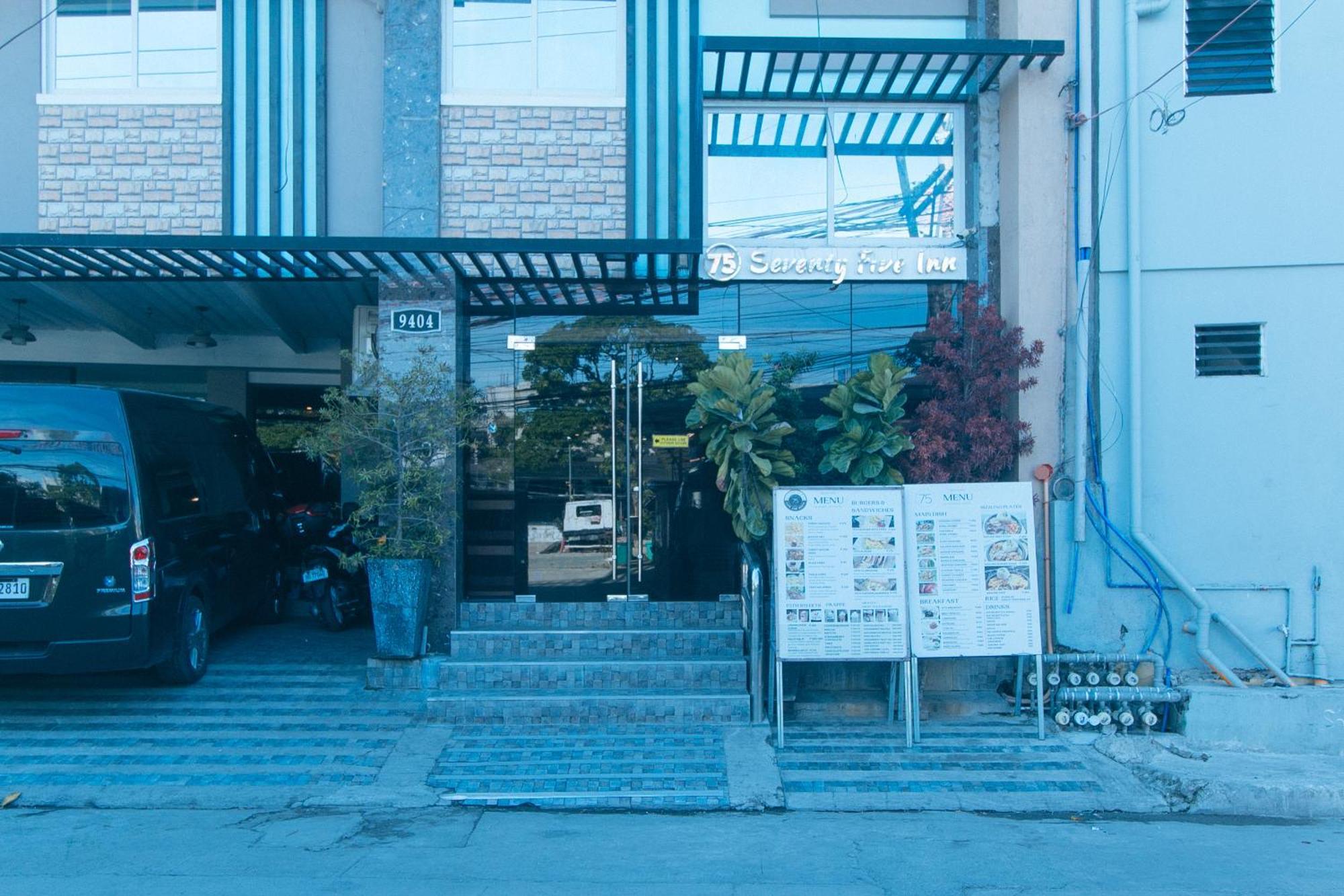 Reddoorz Plus At Seventy Five Inn Near Manila Airport Paranaque City Exterior photo
