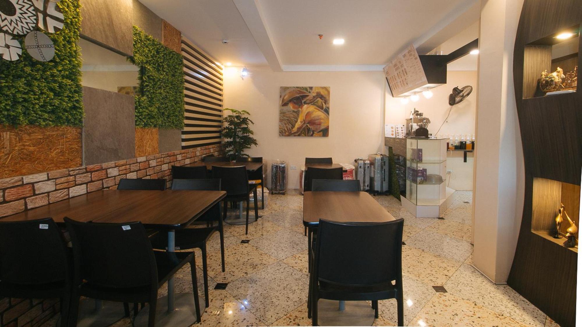 Reddoorz Plus At Seventy Five Inn Near Manila Airport Paranaque City Exterior photo